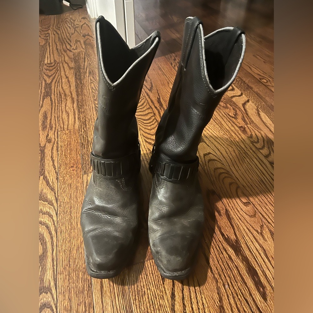 Harley-Davidson 13-inch “After Riding” boots